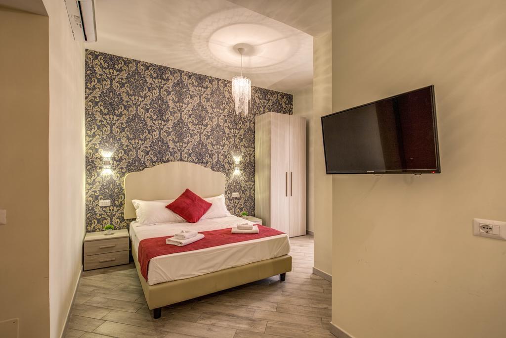 Готель Roma 41 Екстер'єр фото